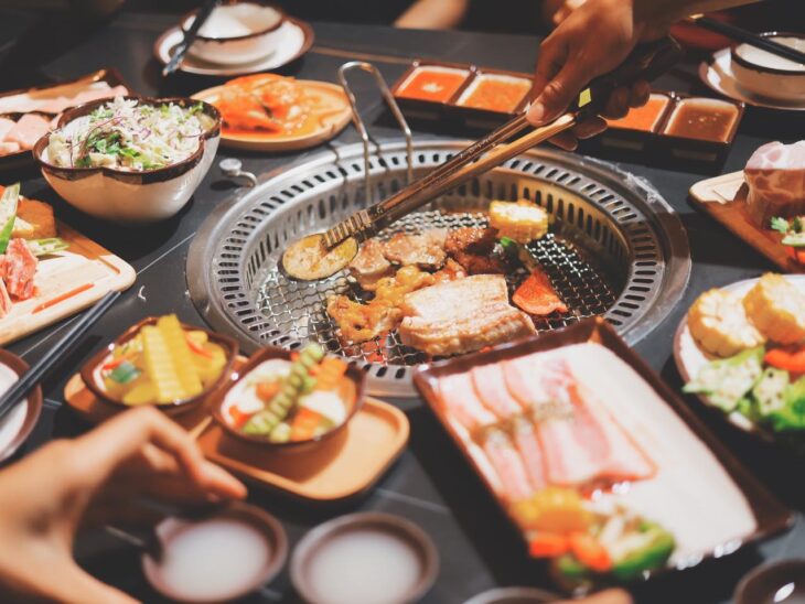 Top 8 Quán ăn, nhà hàng độc đáo ở Mộc Châu mà bạn không nên bỏ lỡ khi ghé thăm vùng đất này.